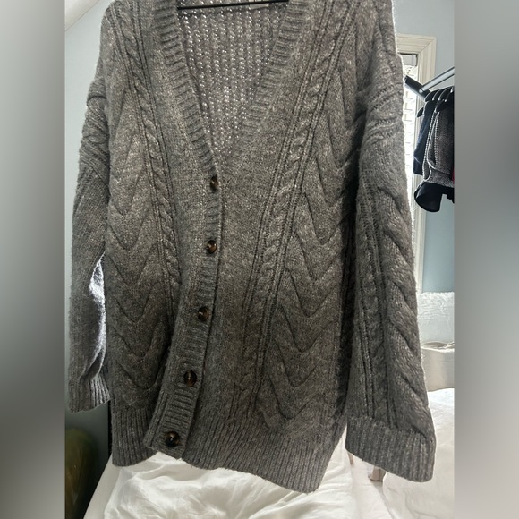 Revolve: Helsa ‘Serena’ Cable Knit Sweater Cardigan, Size: S - Picture 9 of 9